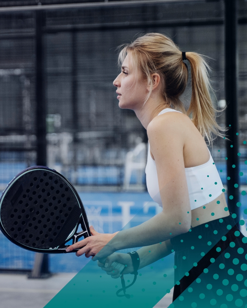 Cours de padel à l’école de padel du club Alpadia pour tous les niveaux